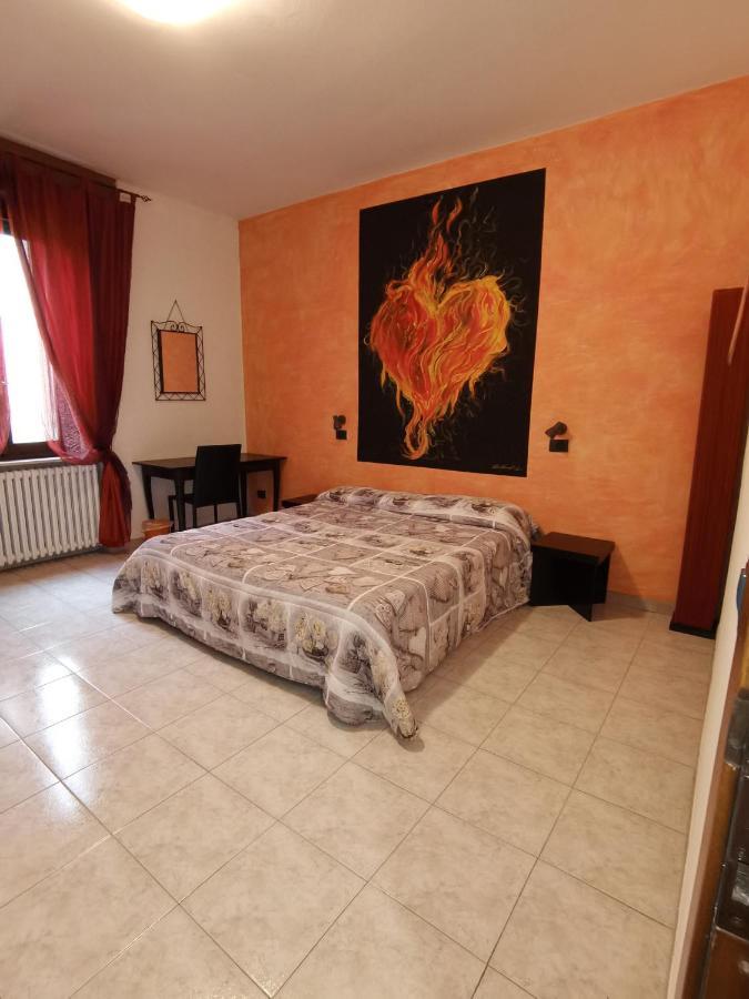 La Maison Di Luca Βερόνα Δωμάτιο φωτογραφία